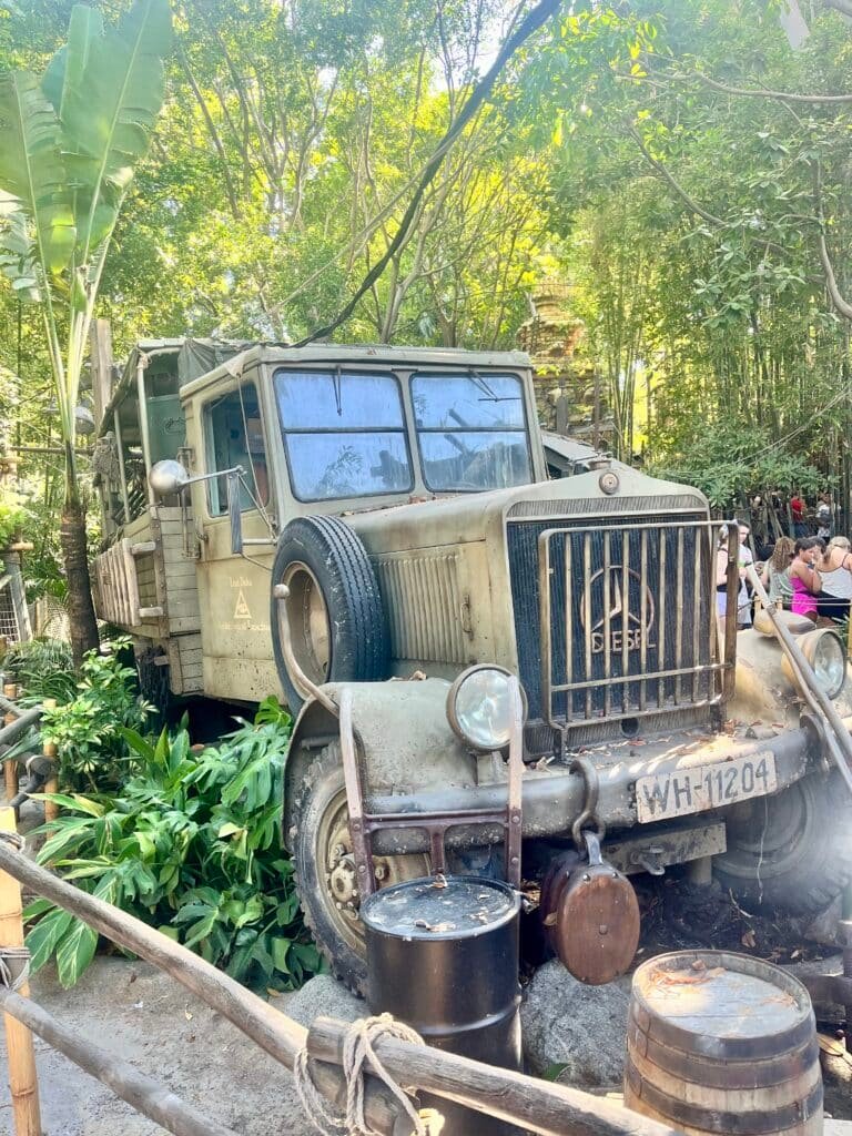 Indiana Jones Jeep found in Disneyland Park outside the attraction queue