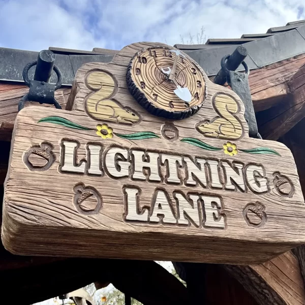 Trip Planning tool - Seven Dwarfs Mine Train Lightning Lane Sign